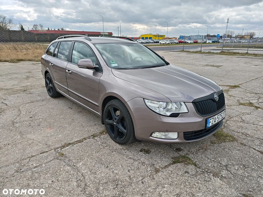 Skoda Superb 2.0 TDI Elegance Green tec - 3