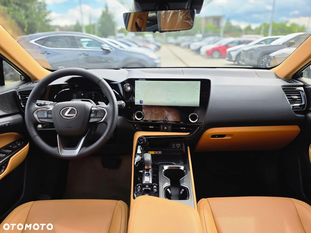Lexus NX 450h+ Omotenashi AWD - 8