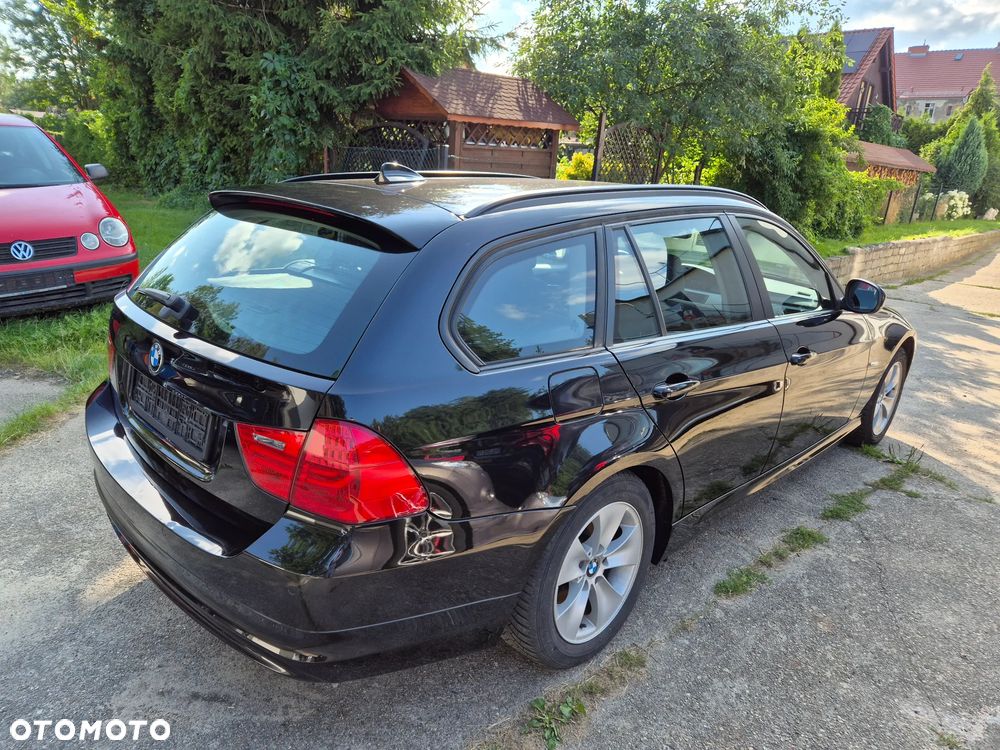 BMW Seria 3 318d DPF Edition Exclusive - 3