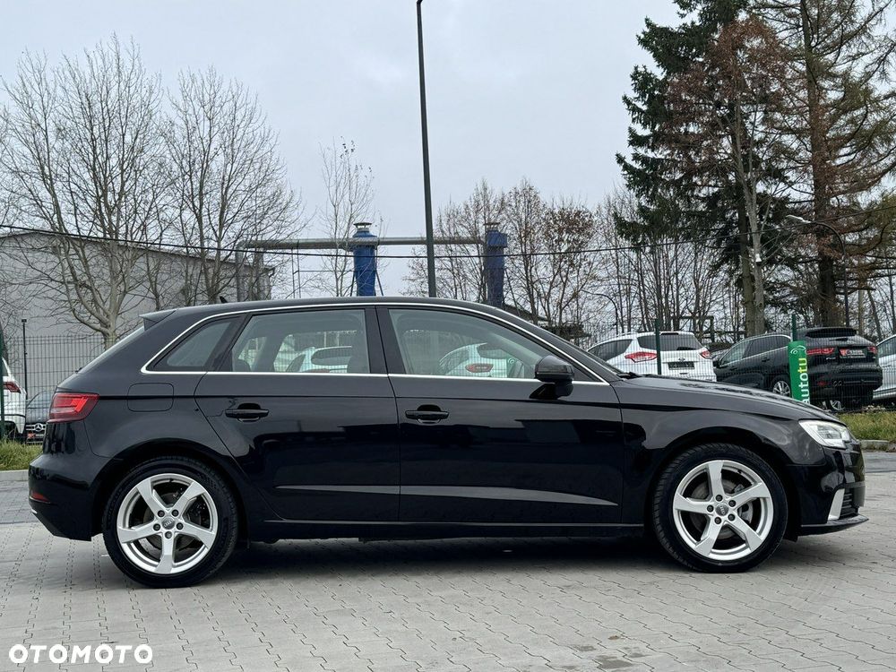 Audi A3 Sportback 1.6 TDI Sport S tronic - 13