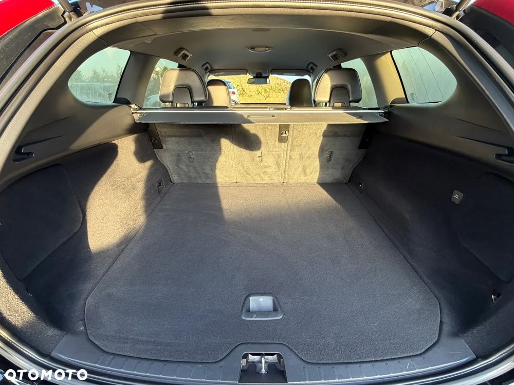 Volvo XC 60 D3 Ocean Race - 12