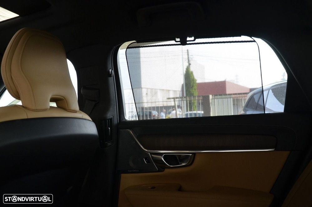 Volvo S90 2.0 T8 PHEV Plus Dark AWD - 31