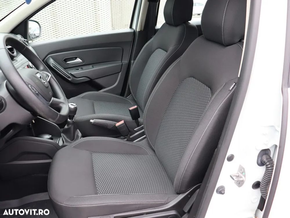 Dacia Duster 1.5 Blue dCi 4WD Comfort - 8