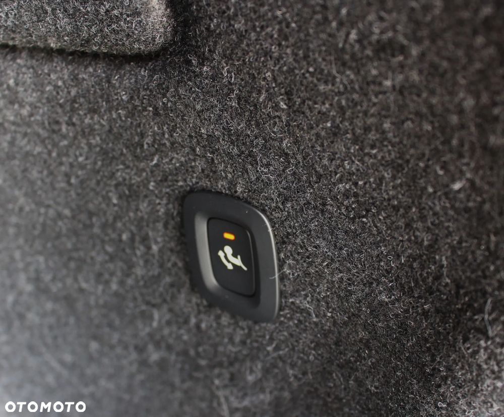 Volvo XC 60 B4 D Geartronic Momentum Pro - 15