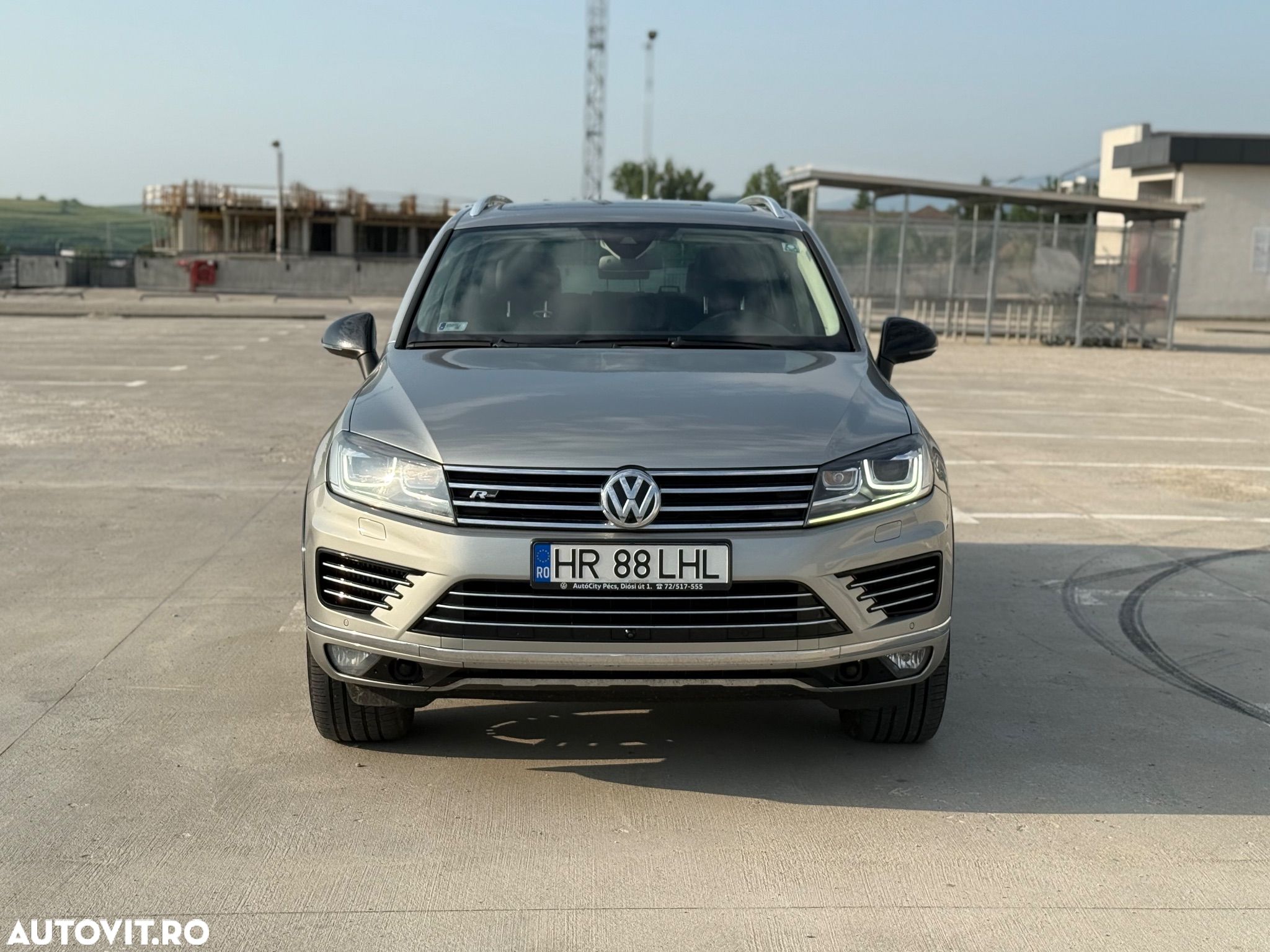 Volkswagen Touareg 3.0 V6 TDI BMT - 1