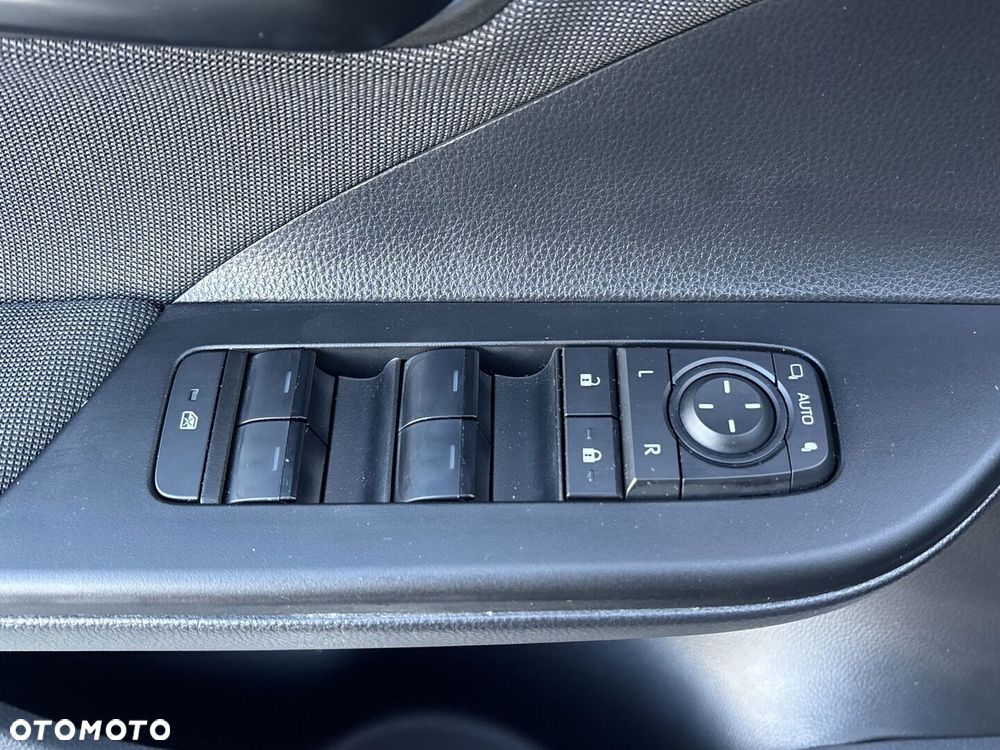 Toyota C-HR 1.8 Hybrid Style - 25
