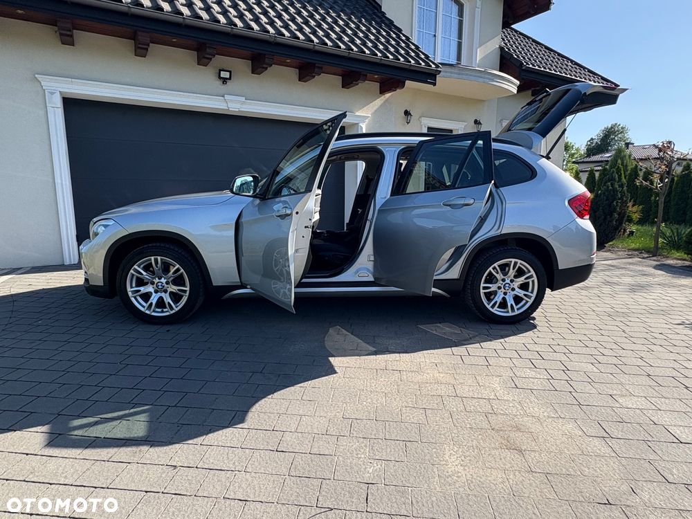 BMW X1 xDrive18d Sport Line - 3