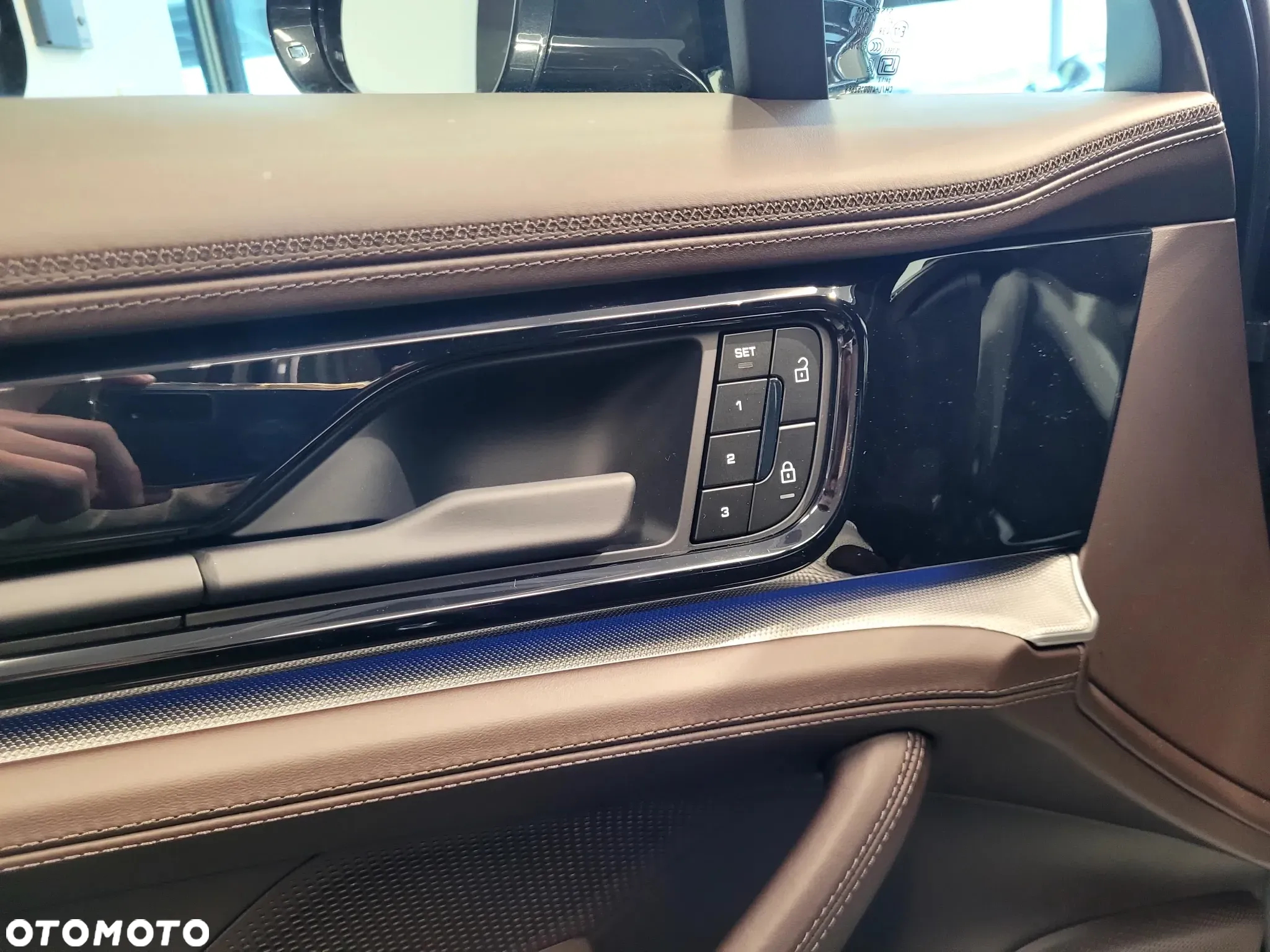 Porsche Panamera 4 - 18