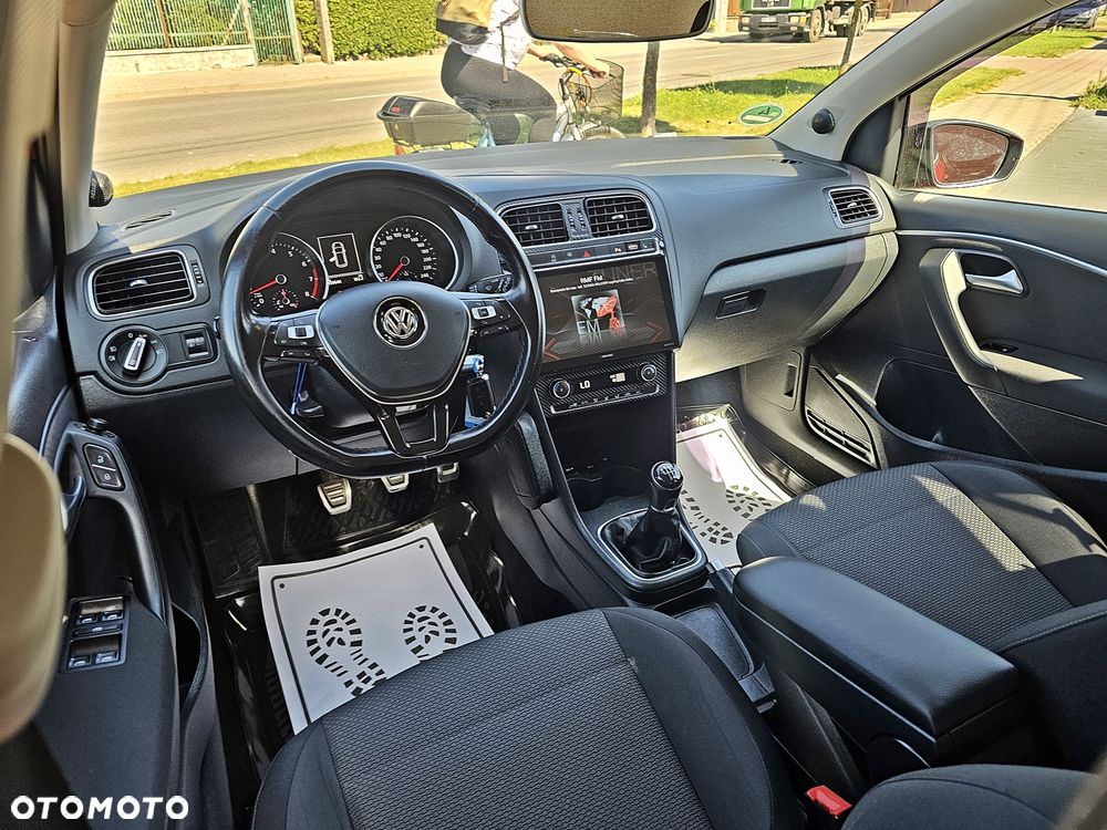 Volkswagen Polo 1.2 TSI BMT Highline - 18