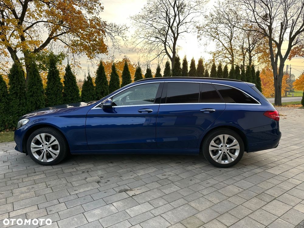 Mercedes-Benz Klasa C 220 d 9G-TRONIC Exclusive - 3