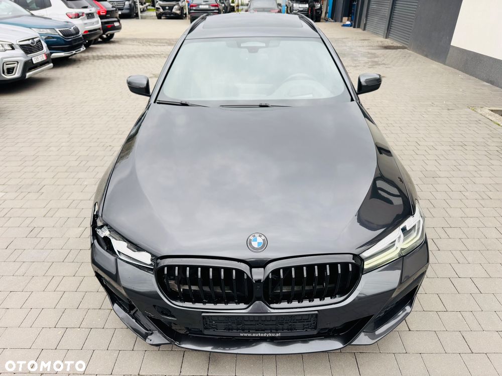 BMW Seria 5 530d xDrive mHEV M Sport sport - 3