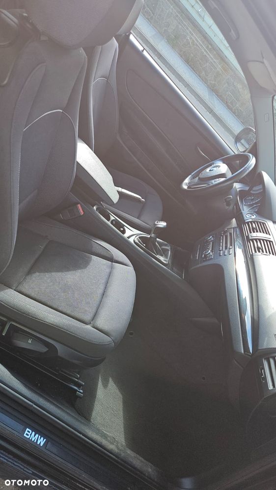 BMW Seria 1 116i - 6