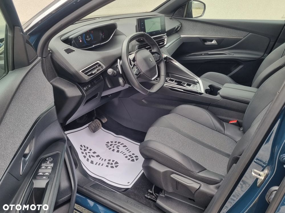 Peugeot 3008 - 8