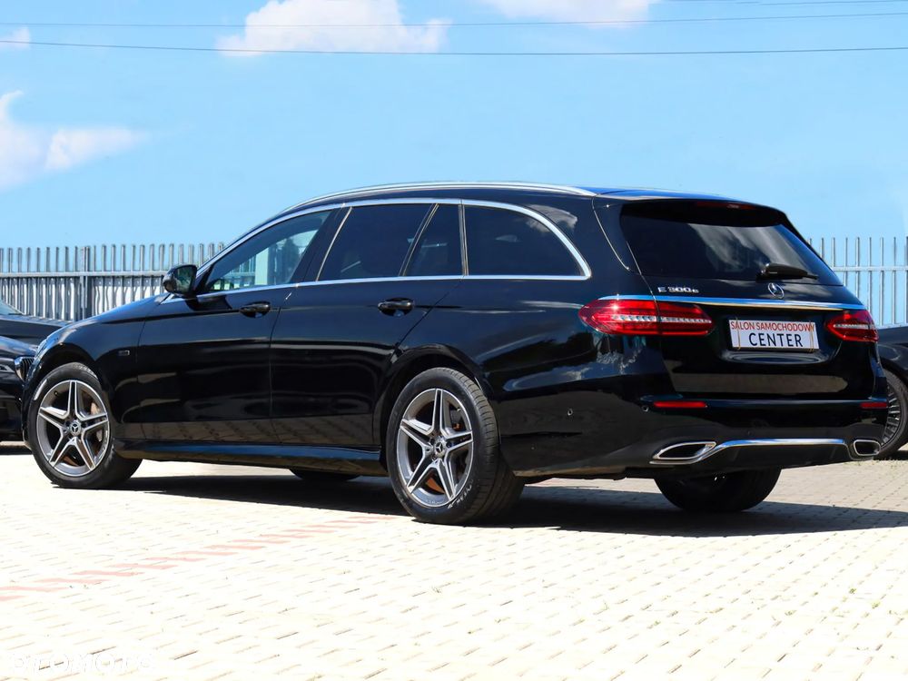 Mercedes-Benz Klasa E 300 AMG - 7