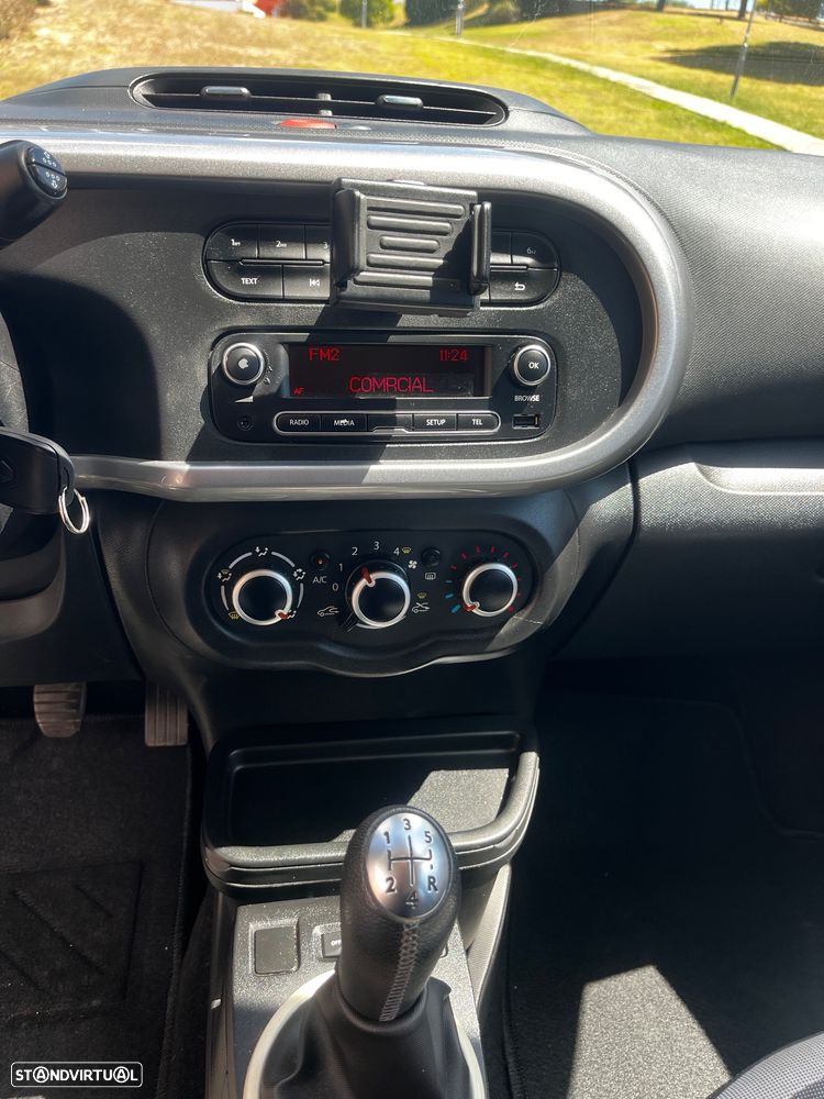 Renault Twingo 1.0 SCe Limited - 18