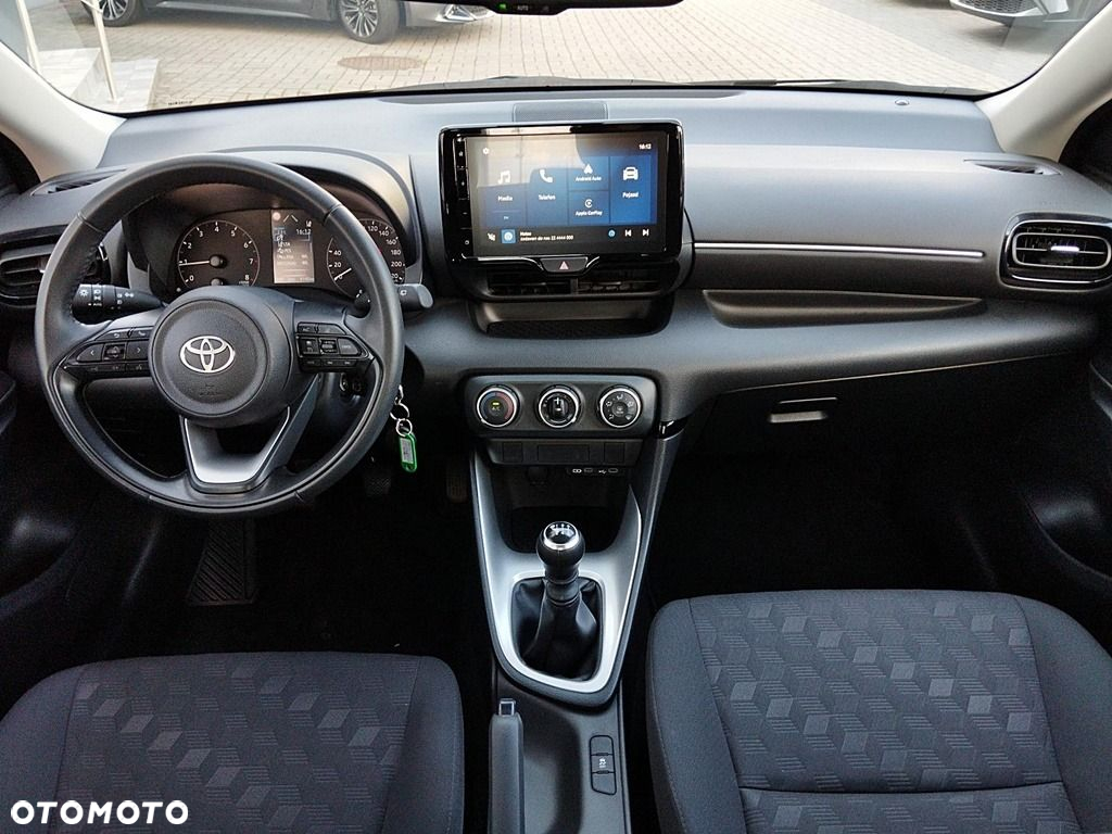 Toyota Yaris 1.5 Comfort - 7