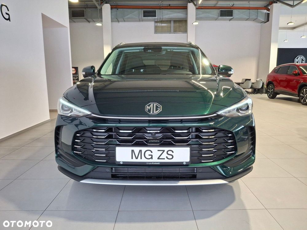MG ZS Hybrid+ - 5