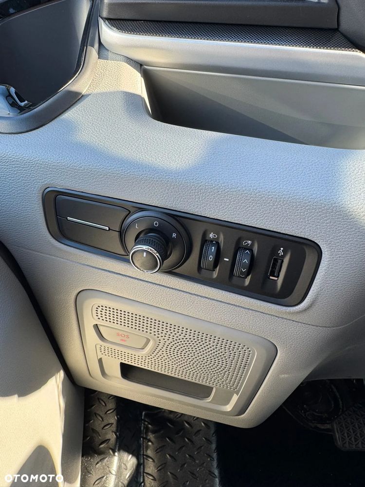 Maxus E-Deliver 9 - 16