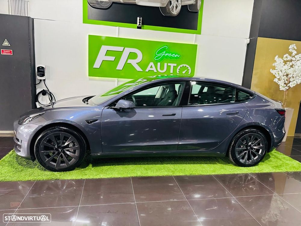 Tesla Model 3 Standard Range Plus RWD - 5