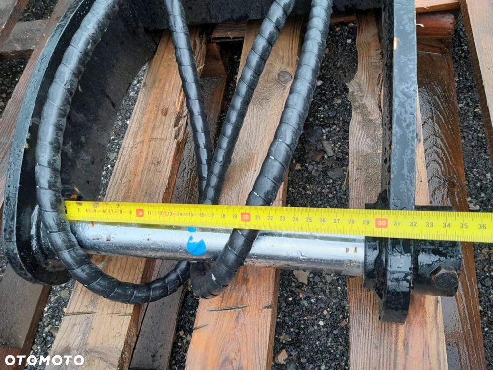 Kciuk do koparki pazur chwytak hak chwytający łapa dociskowa hydrauliczna fi45 NOWA - 4