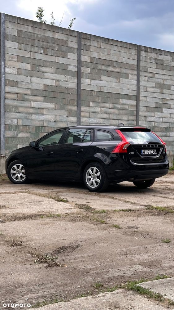 Volvo V60 D2 Geartronic Powershift Kinetic - 4