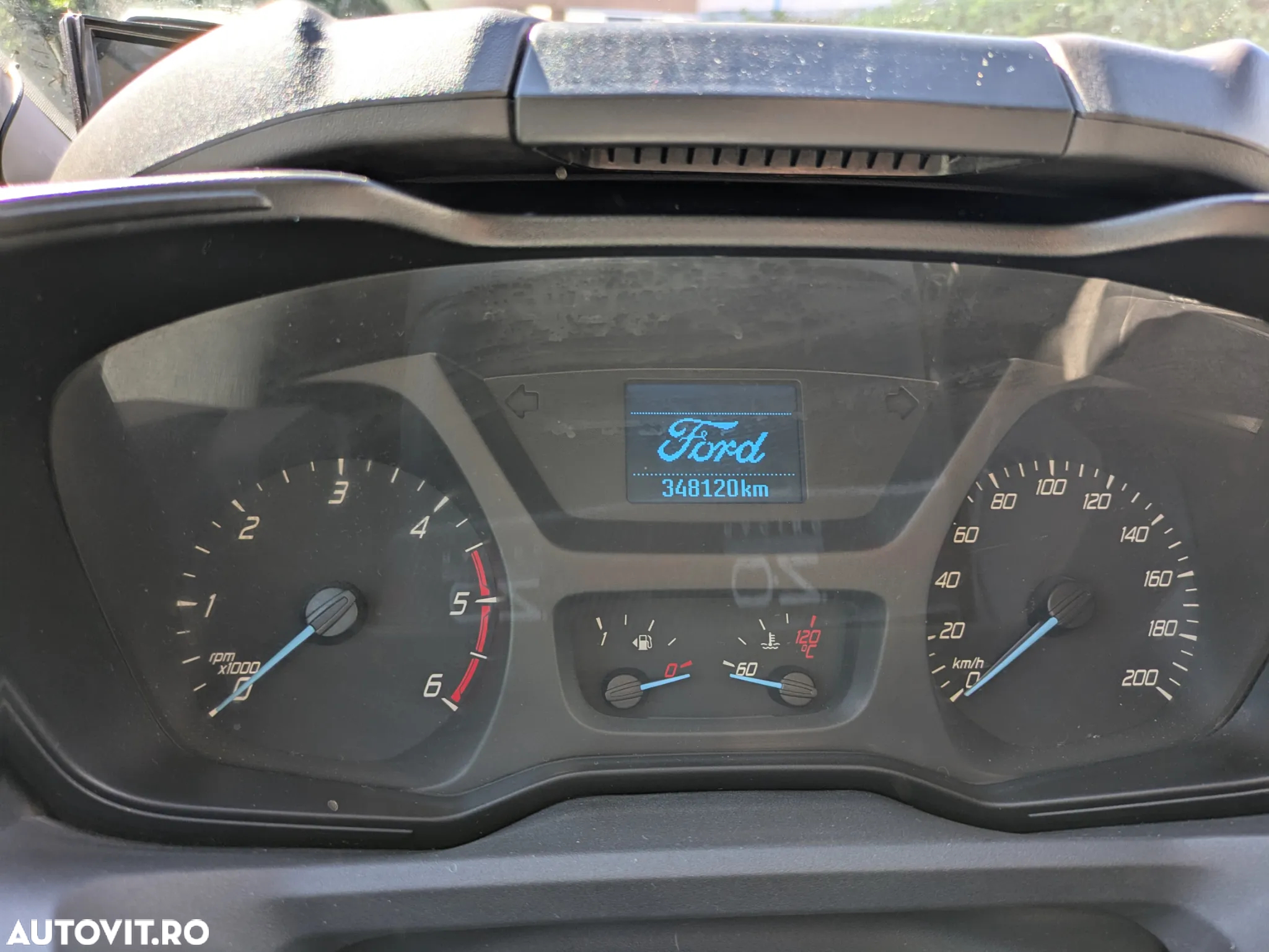 Ford Transit Custom - 10