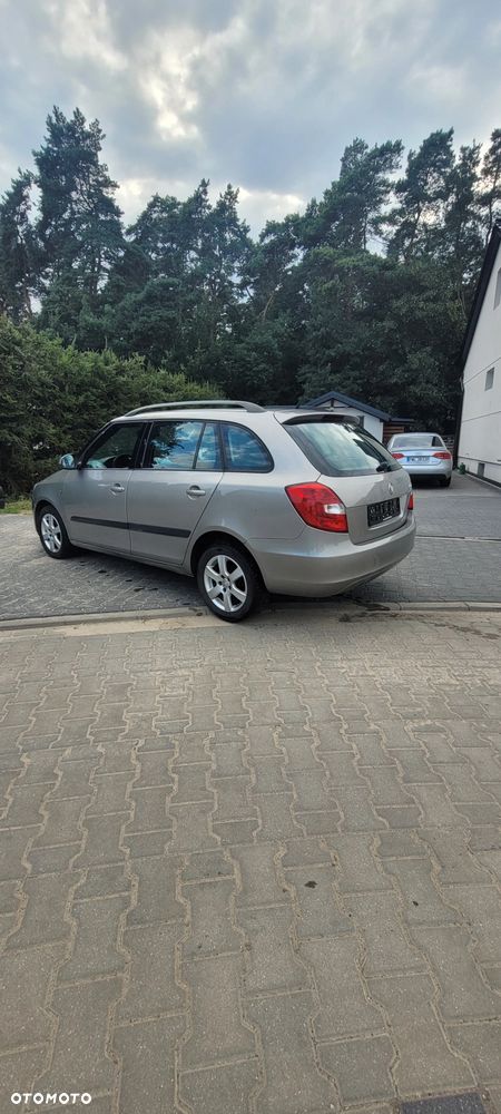 Skoda Fabia 1.2 HTP Elegance - 12