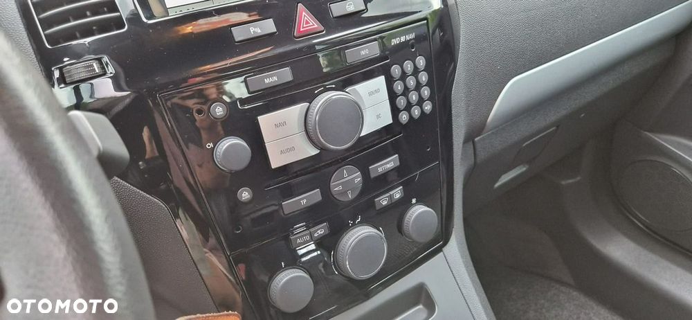 Opel Zafira - 30