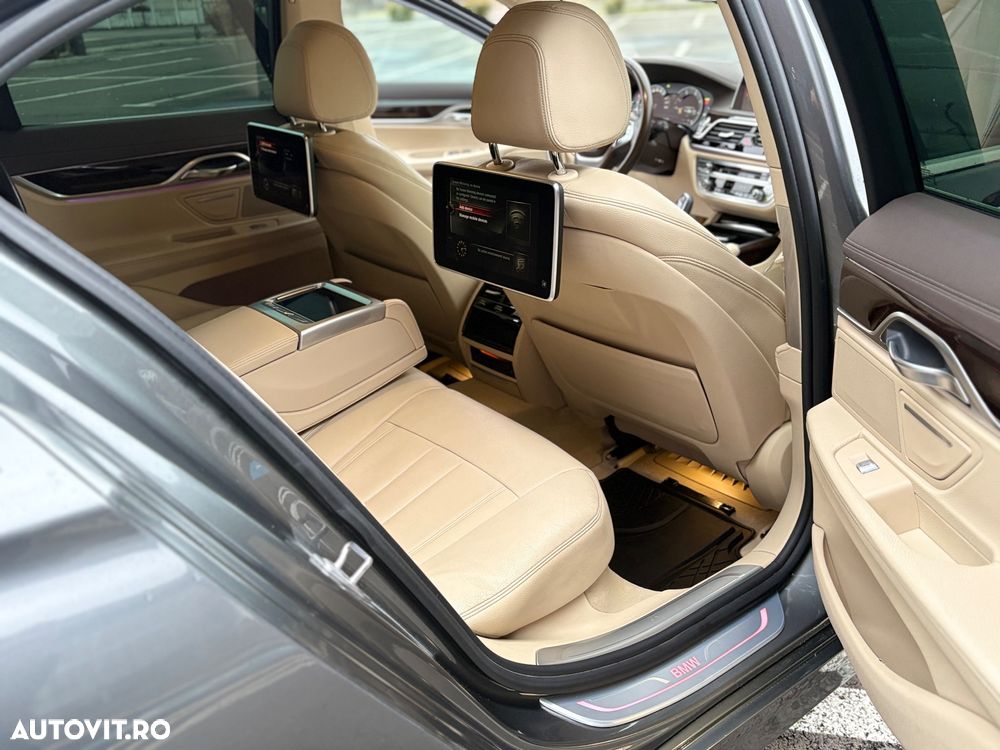BMW Seria 7 730d xDrive - 7