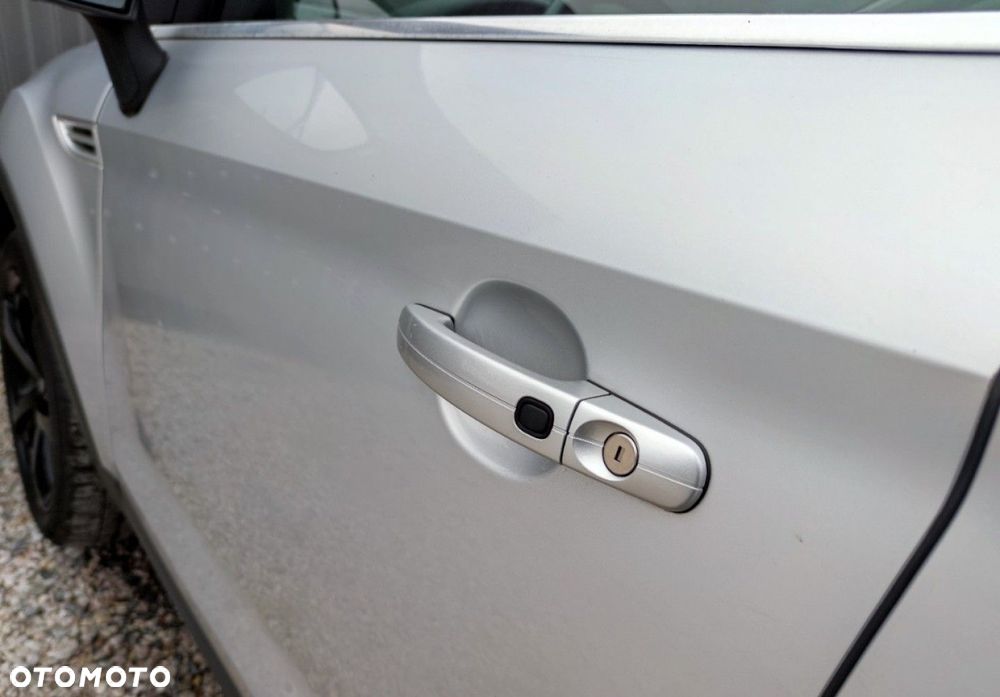 Ford Kuga 2.0 TDCi 4x4 Titanium - 14