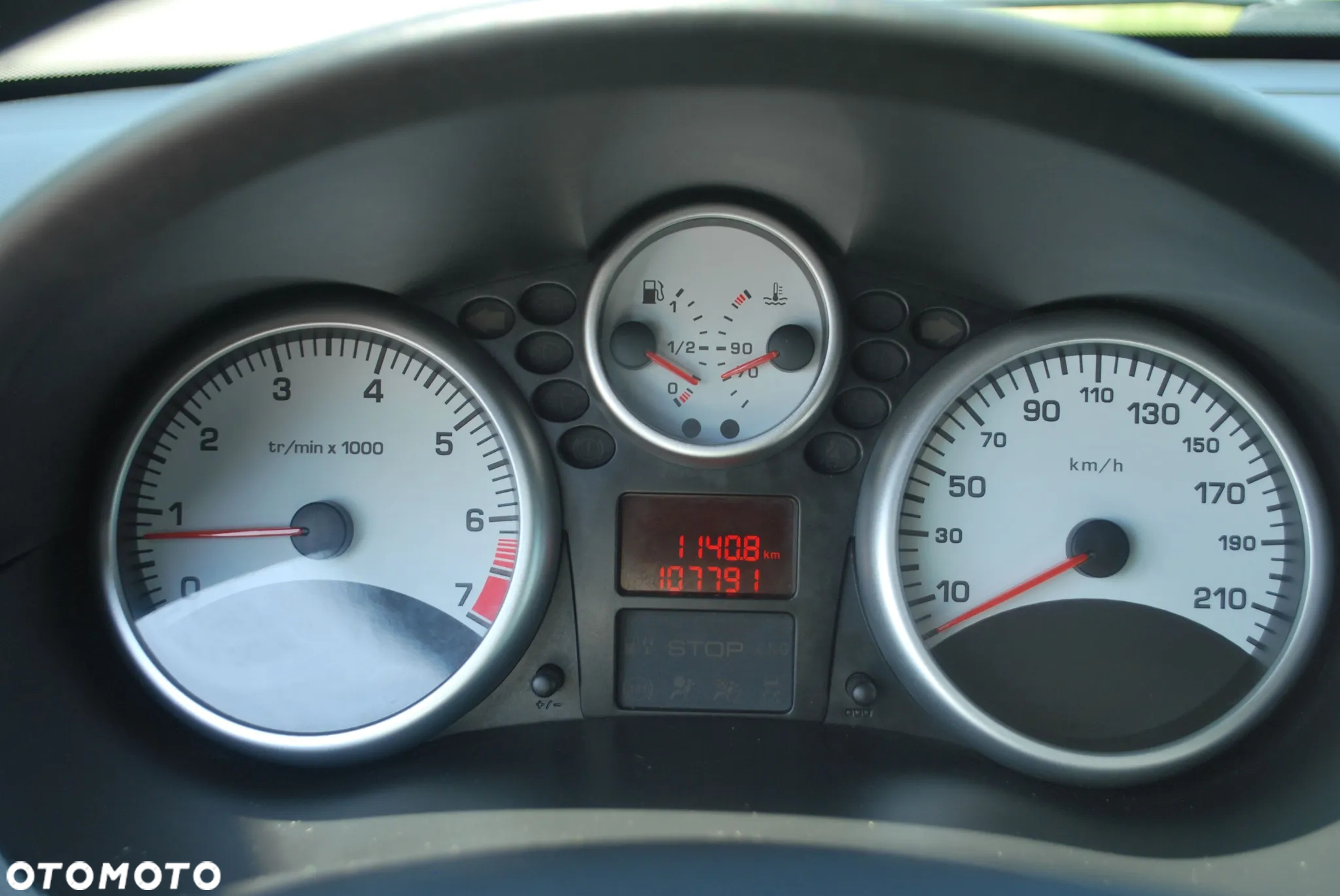 Peugeot 206 plus - 12