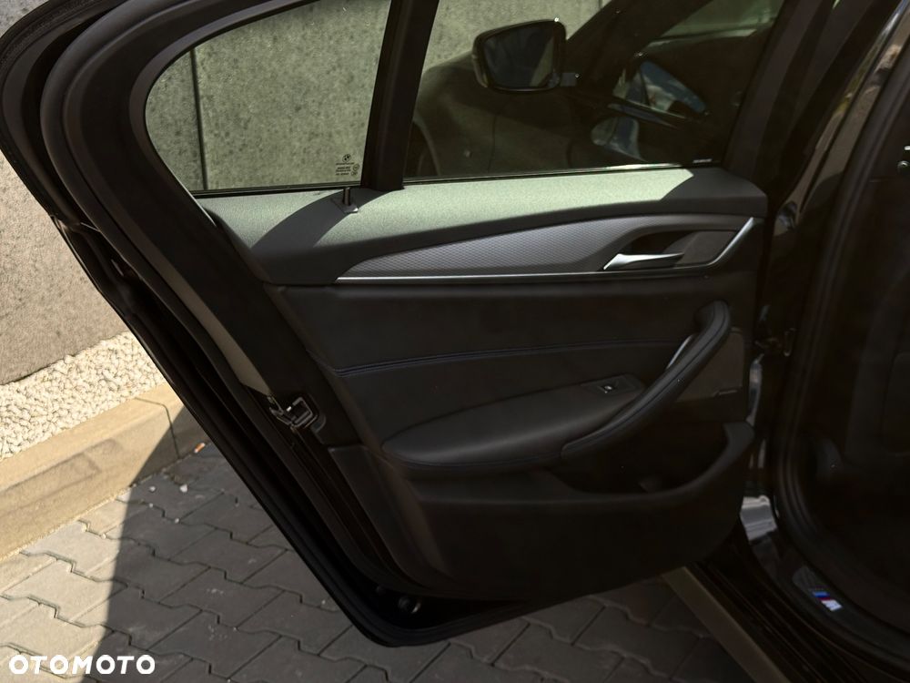 BMW Seria 5 530i xDrive M Sport sport - 24