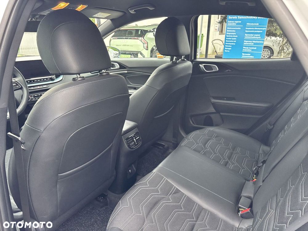 Kia XCeed 1.6 T-GDI Tribute DCT - 11