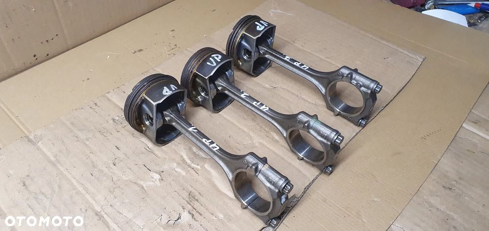 Tłok korbowód VW UP 1.0 CHY - 3