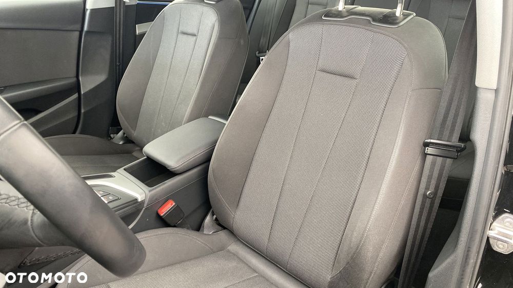 Audi A4 Limousine 35 TFSI S tronic - 11