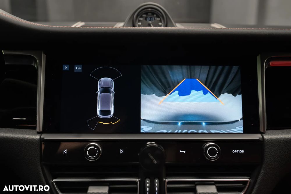 Porsche Macan S - 41