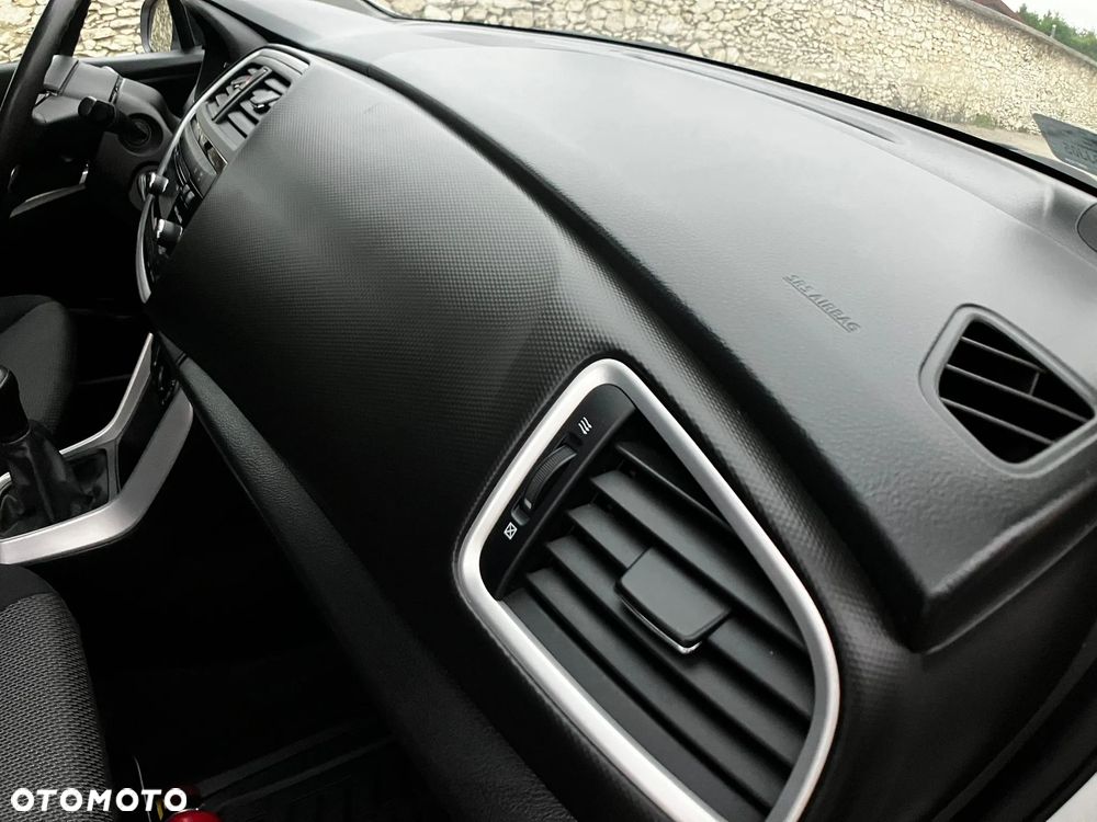 Suzuki SX4 S-Cross 1.6 Comfort - 19