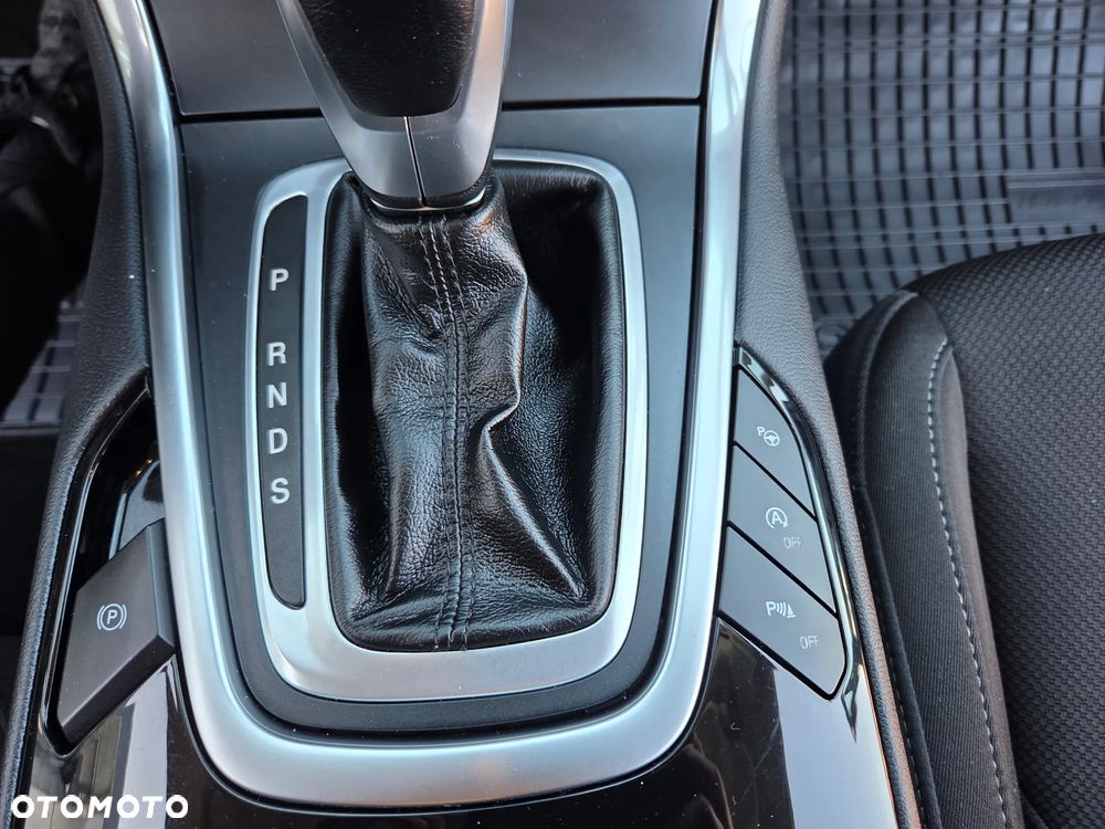 Ford S-Max 2.0 TDCi Titanium PowerShift - 22