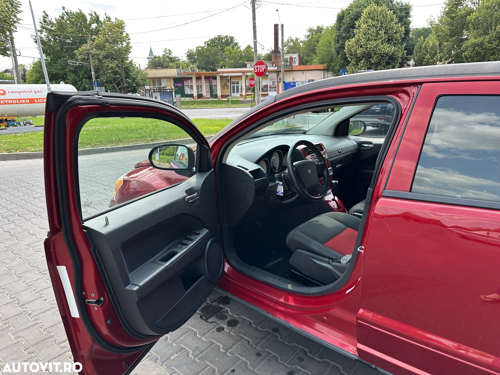 Dodge Caliber - 4