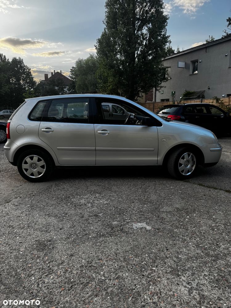 Volkswagen Polo - 3