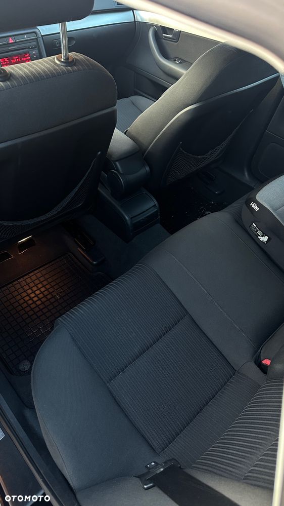 Audi A4 Avant 2.0 - 9