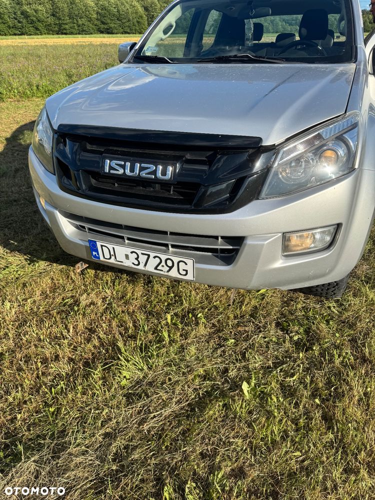 Isuzu D-Max 2.5 DC LS - 24