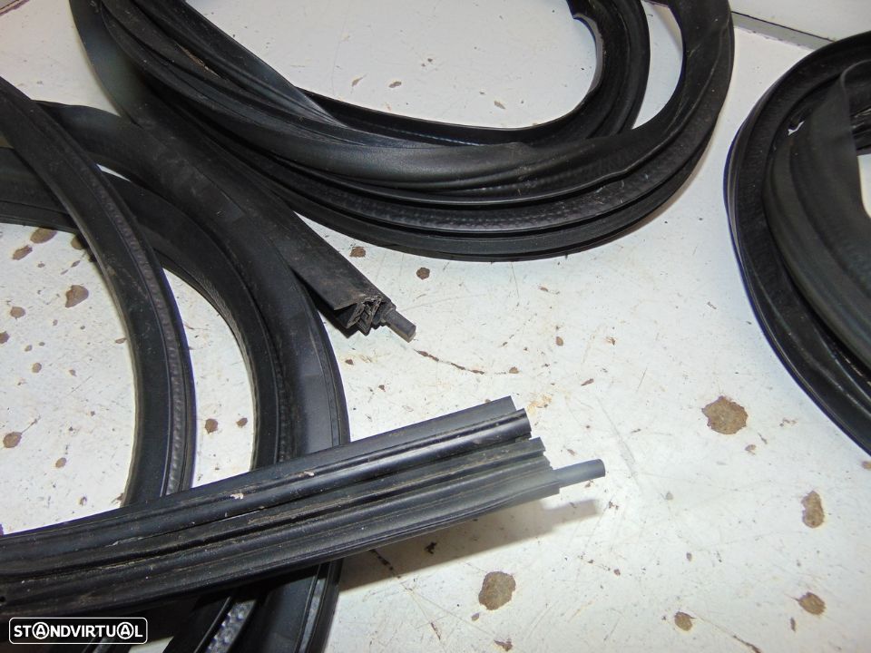 Mercedes ml jipe w163 2000 borrachas das portas e da mala - 2
