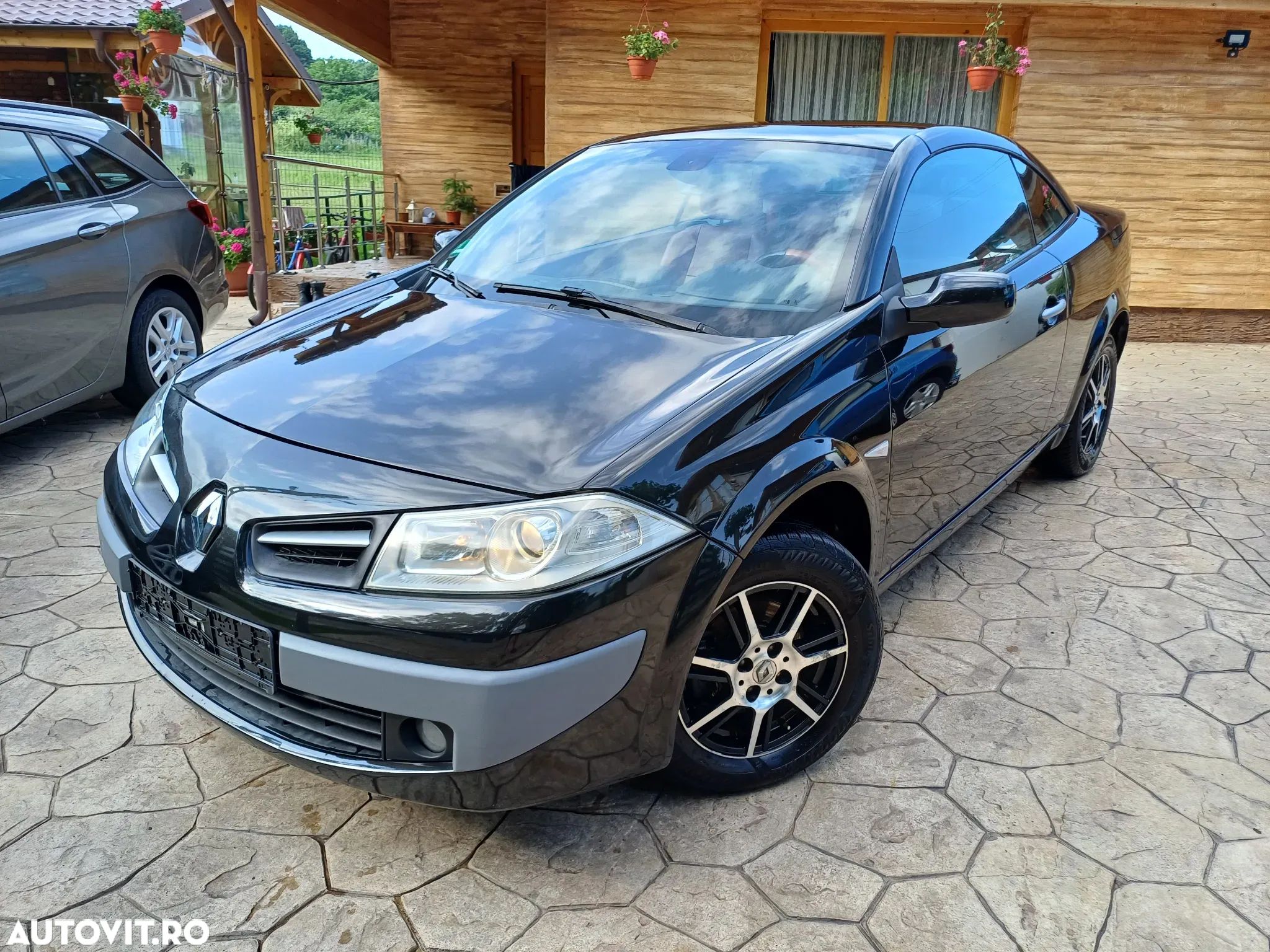 Renault Megane 1.6 Privilege - 1