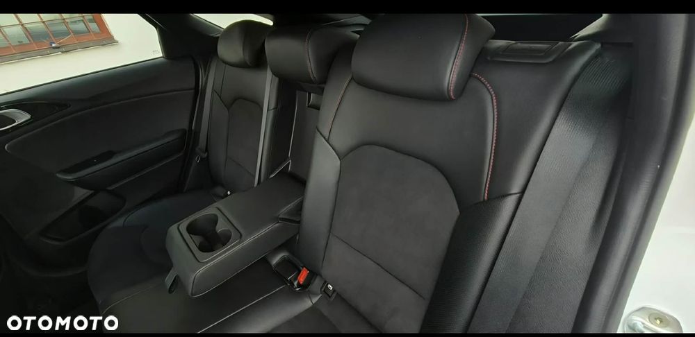 Kia ProCeed 1.6 T-GDI DCT7 OPF GT - 18