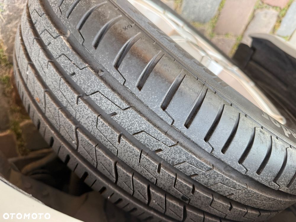 Toyota Auris 1.33 VVT-i Active - 20