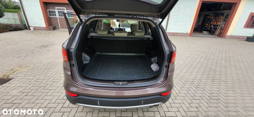Hyundai Santa Fe - 18