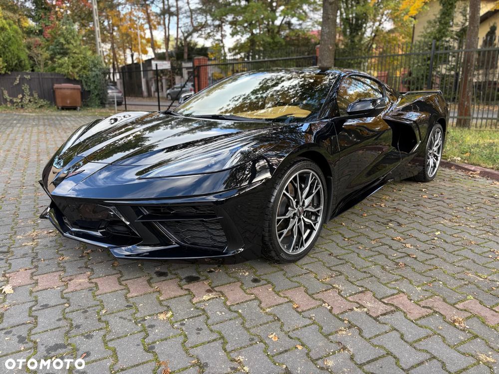 Chevrolet Corvette - 8