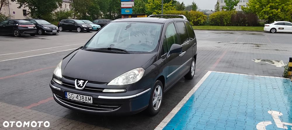 Peugeot 807 HDi 135 Premium - 2