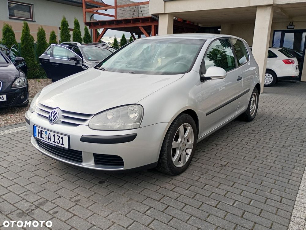 Volkswagen Golf - 4